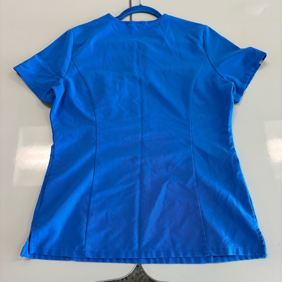 Figs Scrub Top. Carribean Blue. Size medium - Picture 2 of 4